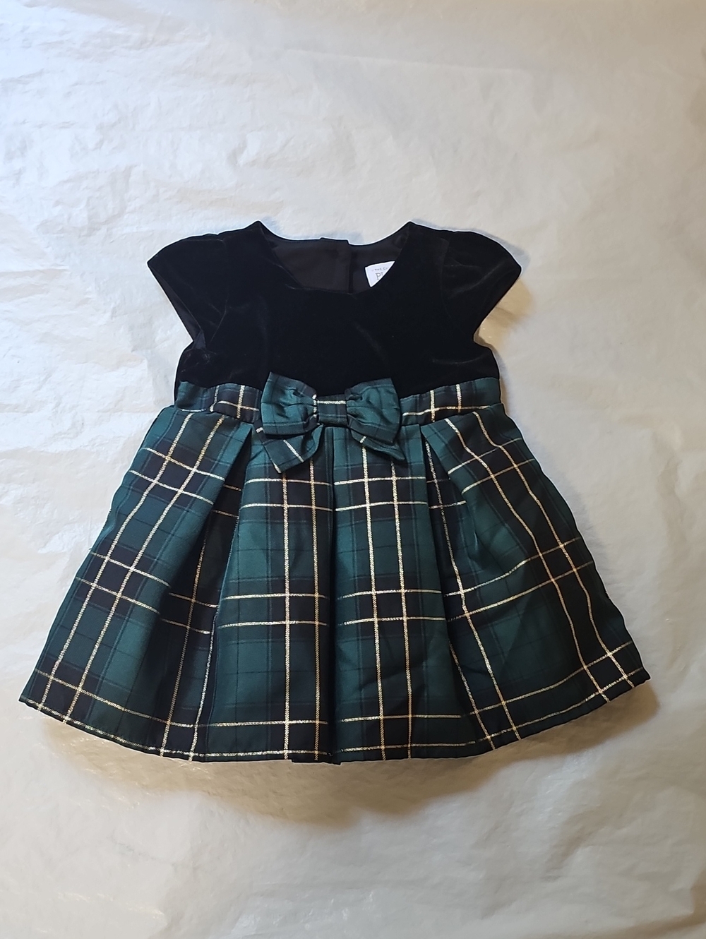 The Children's Place Black, Green Dress with Skirt Lining 9-12 Months Used